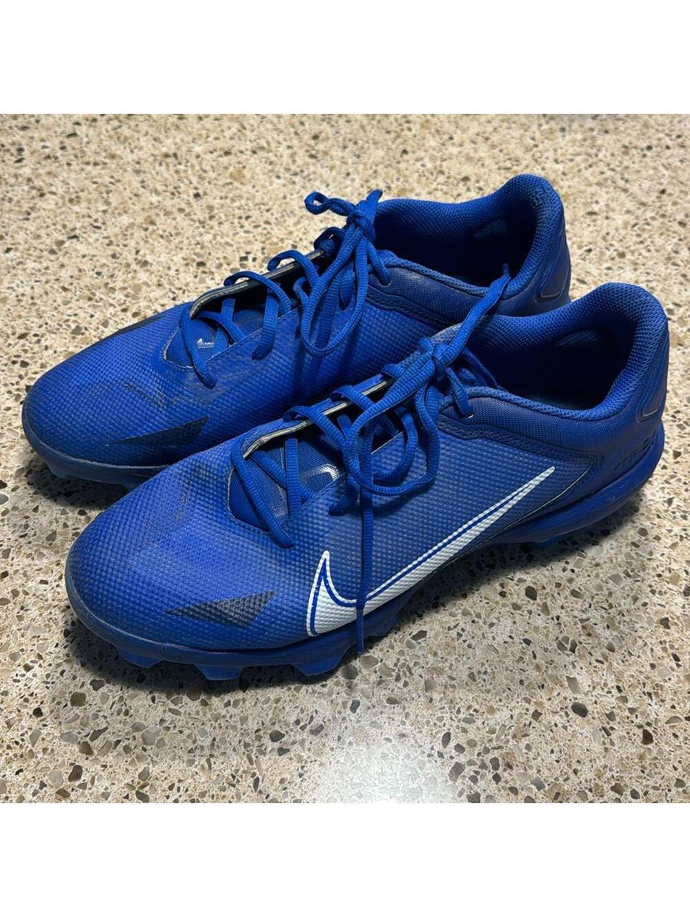 Mens Nike force trout baseball cleats size 10.5